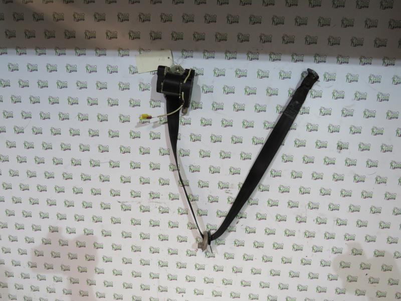Ceinture avant gauche
