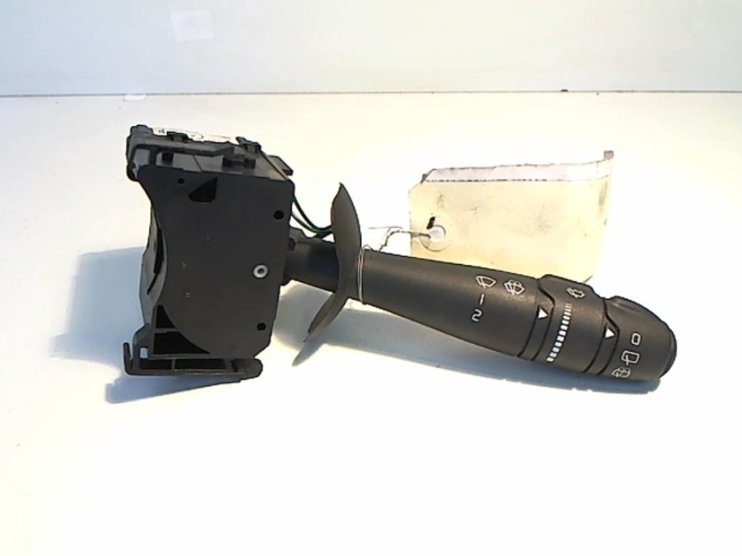 Commodo d'essuie glaces