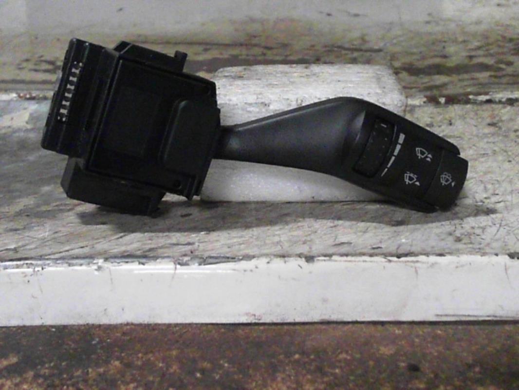 Commodo d'essuie glaces