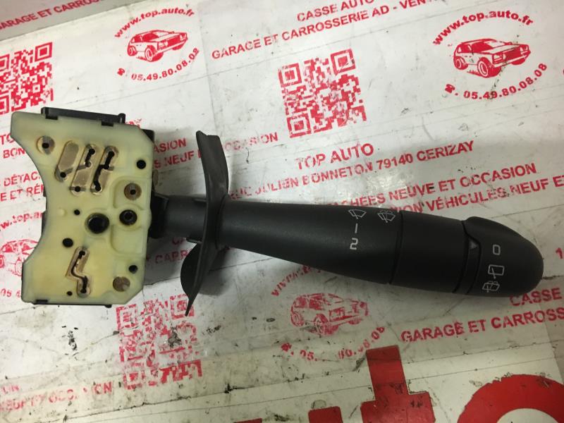 Commodo d'essuie glaces