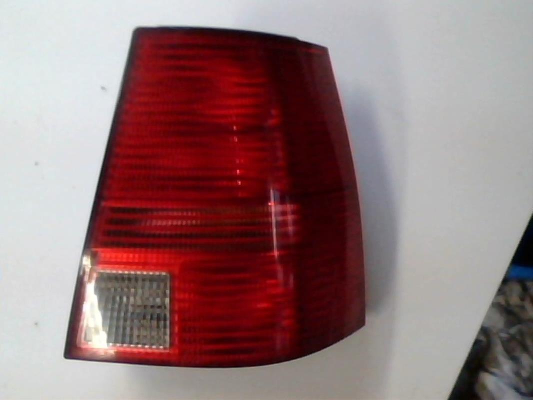 Fanale posteriore principale destro (luci)