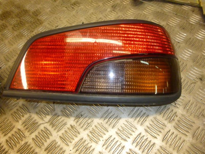 Fanale posteriore principale destro (luci)