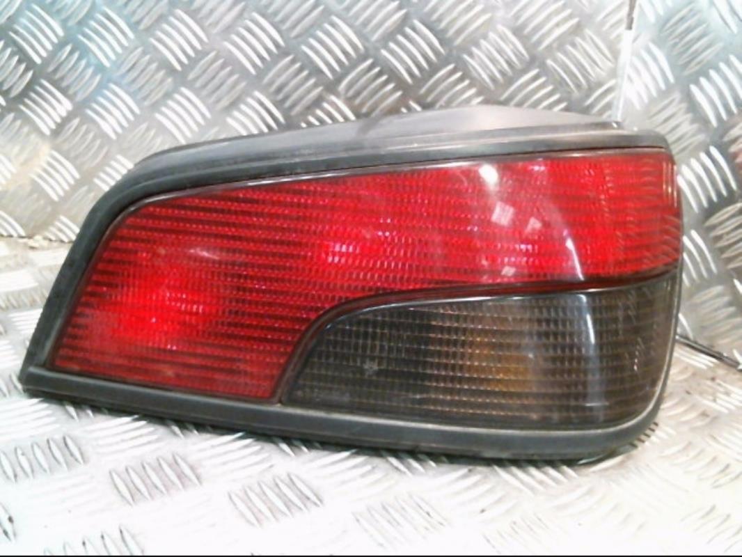 Fanale posteriore principale destro (luci)