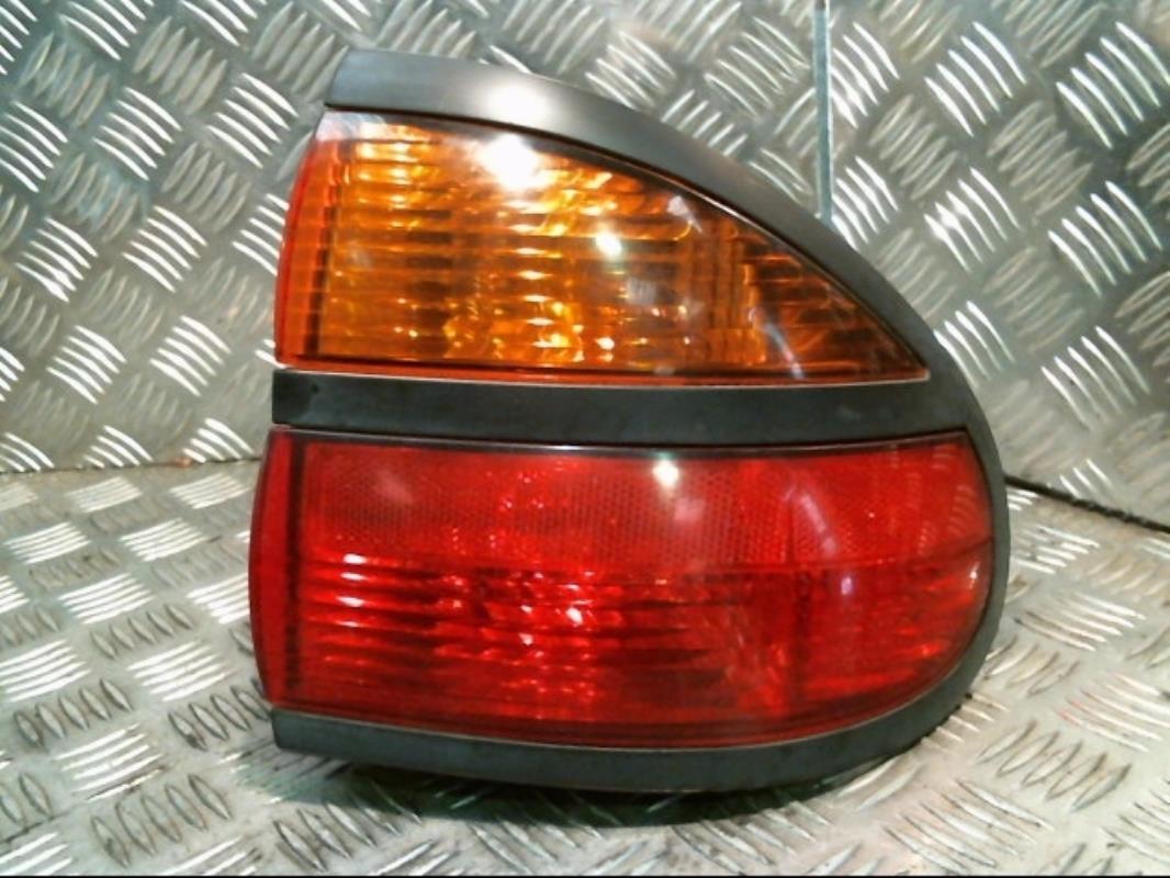 Fanale posteriore principale destro (luci)