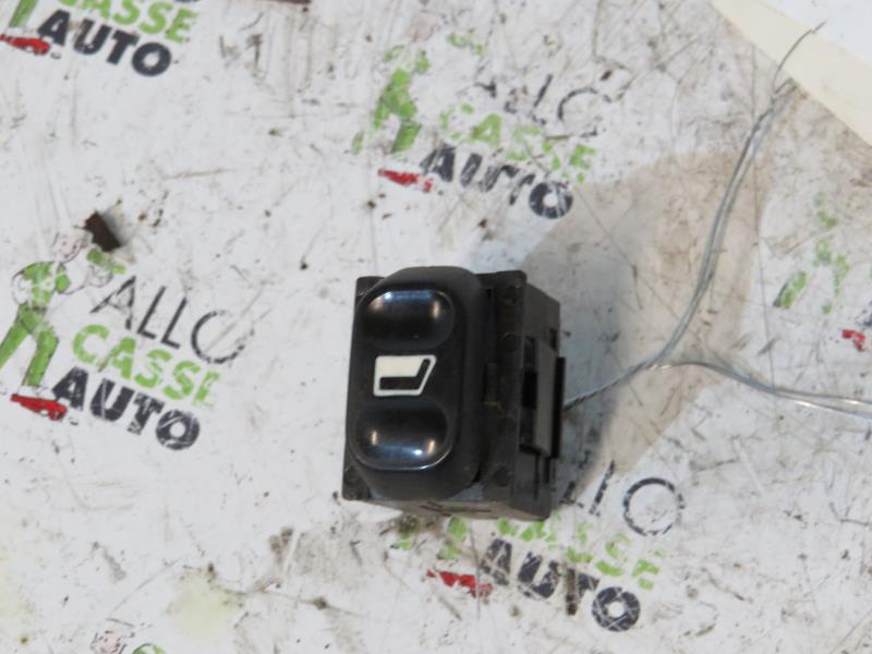 Interruttore lavacristalli posteriore destro