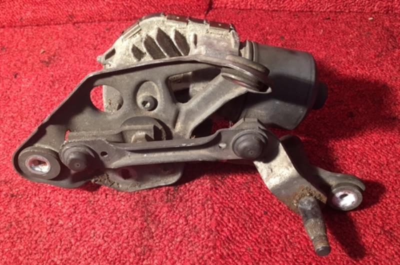 Moteur essuie glace avant gauche