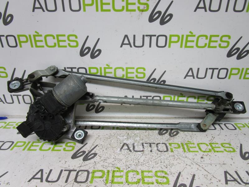Motore tergicristallo anteriore