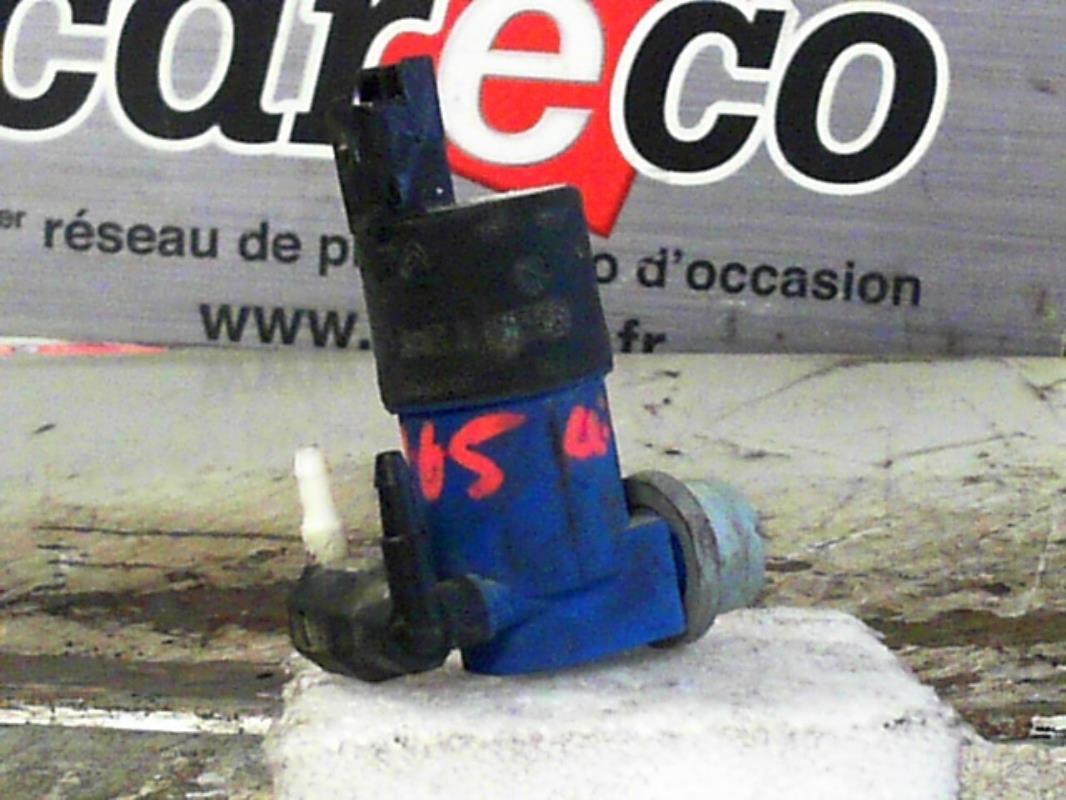 Pompe lave glace avant
