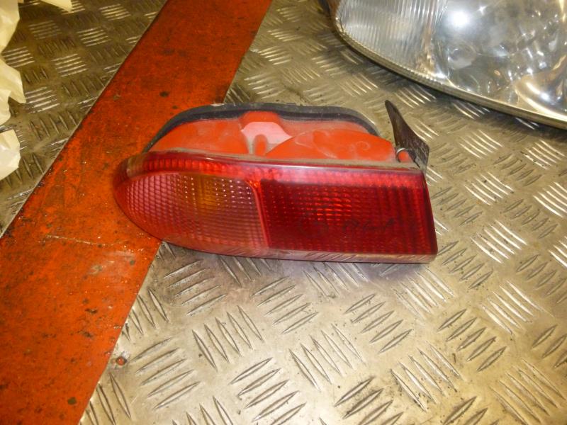 Fanale posteriore principale sinistro (luci)
