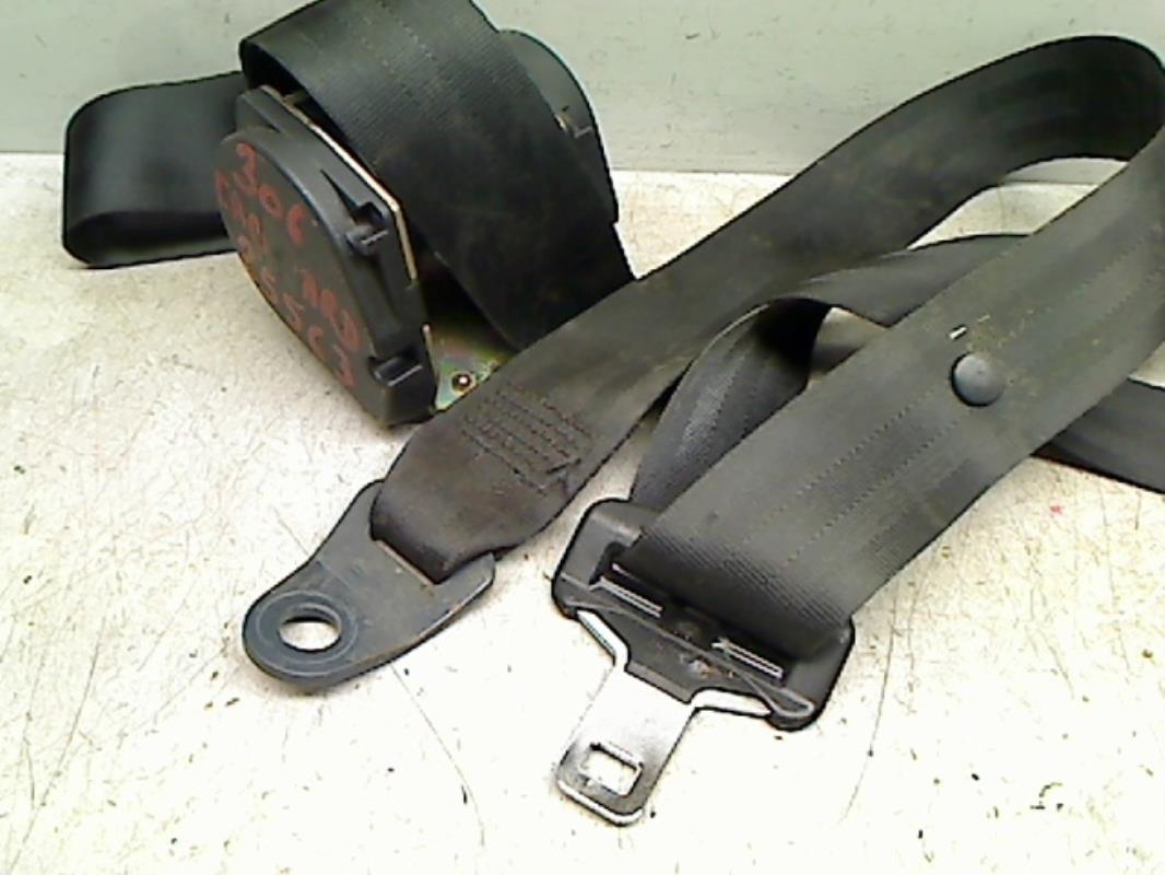 Ceinture arriere droit