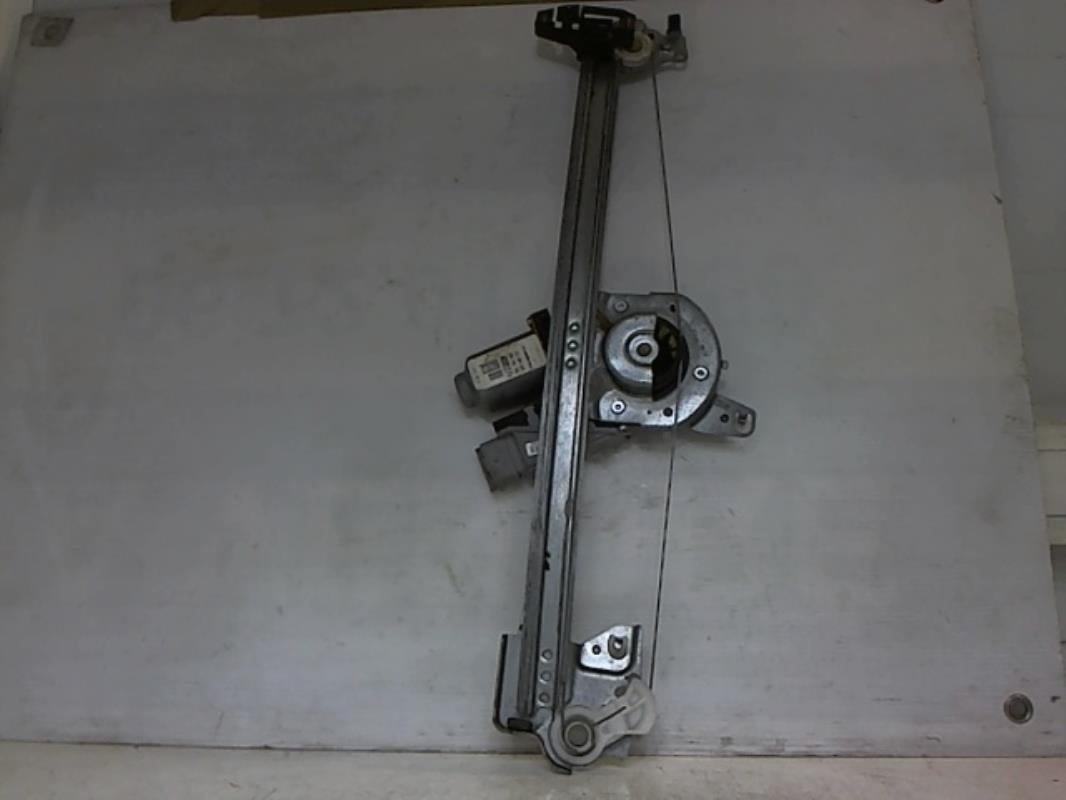 Leve vitre electrique avant droit