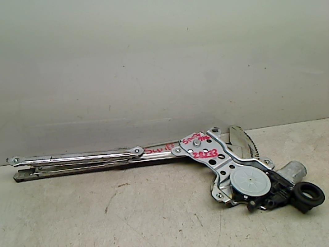 Leve vitre electrique avant droit