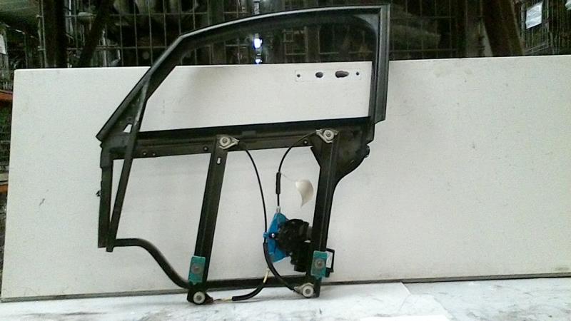 Leve vitre electrique avant gauche