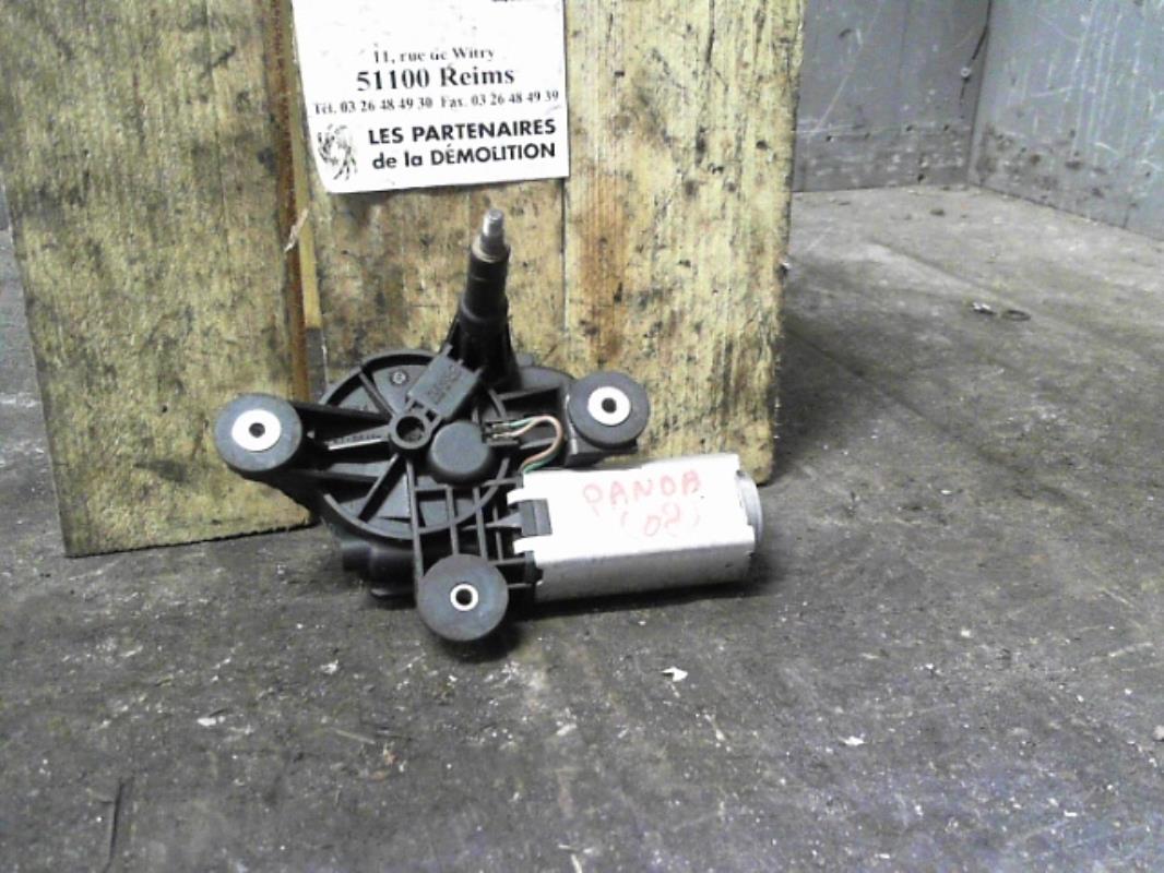 Moteur essuie glace arriere