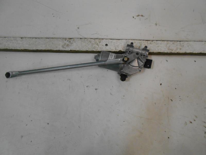 Moteur essuie glace avant
