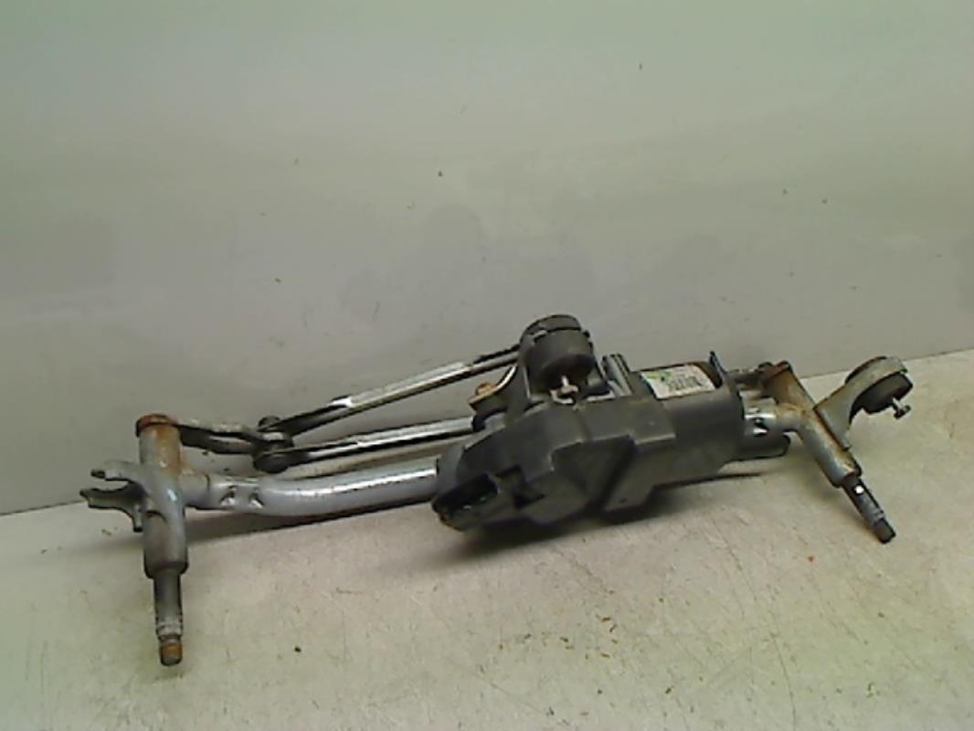 Moteur essuie glace avant