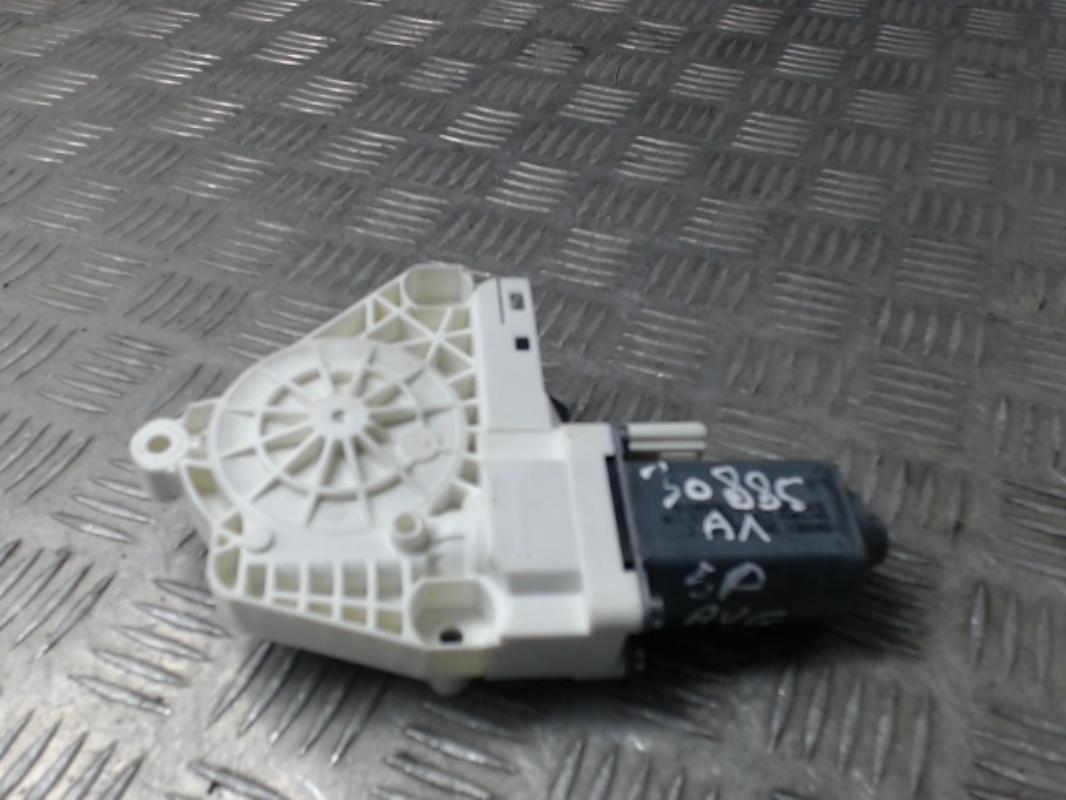Moteur leve vitre avant gauche