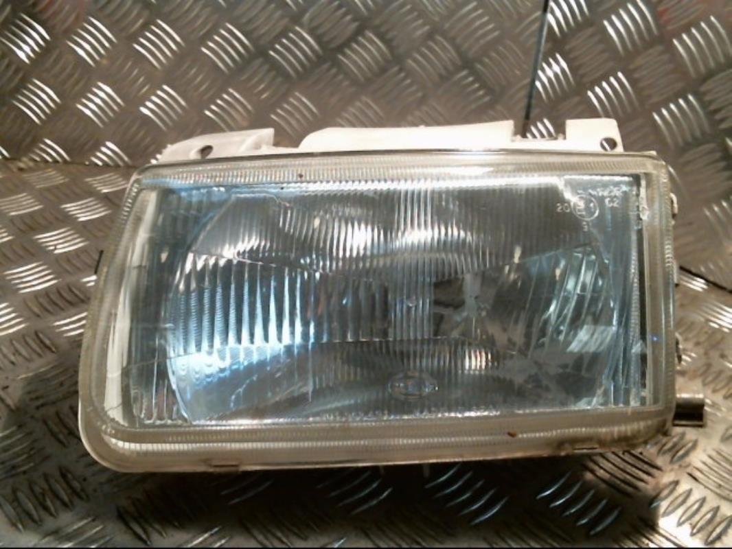 Gruppo ottico anteriore principale sinistro (luci)(faro)