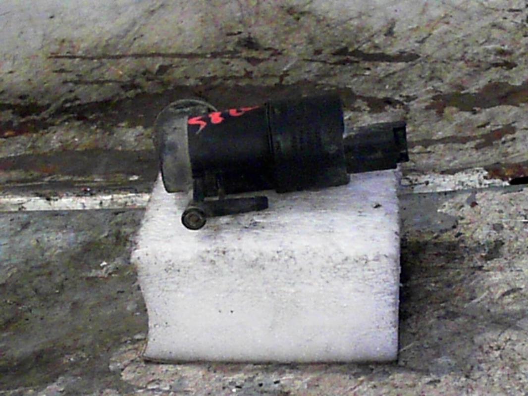 Pompe lave glace avant