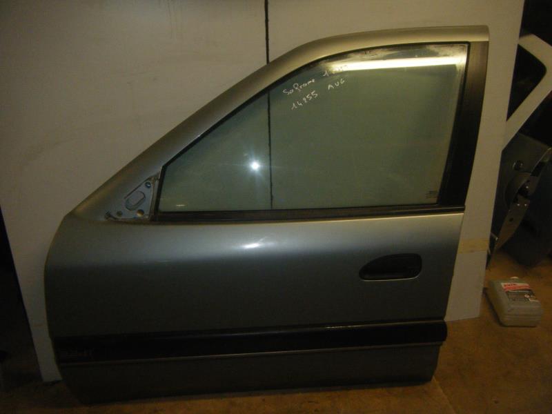 Porte avant gauche