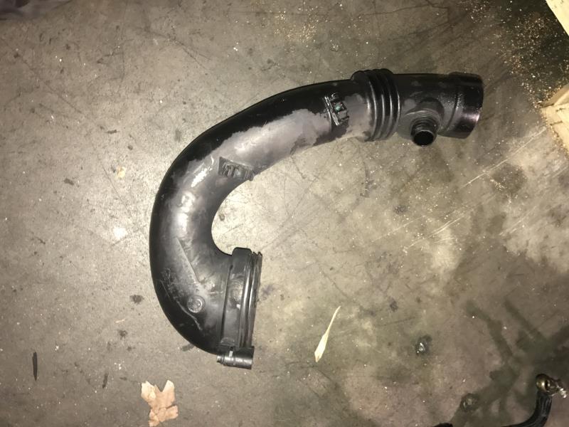 Turbo intake pipe