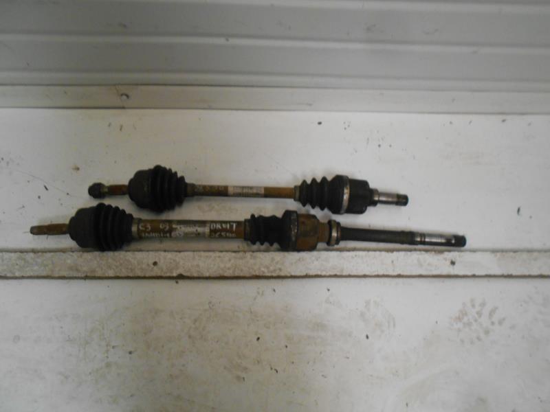 Cardan gauche (transmission)