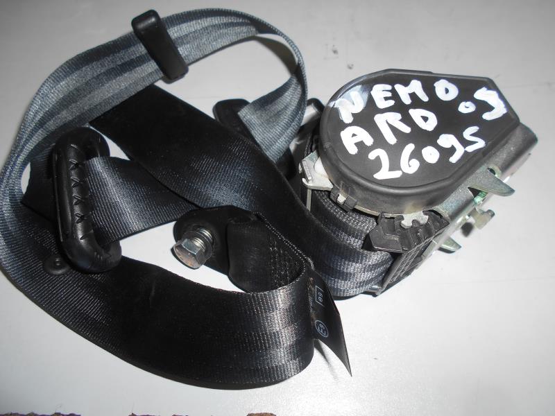 Ceinture arriere droit