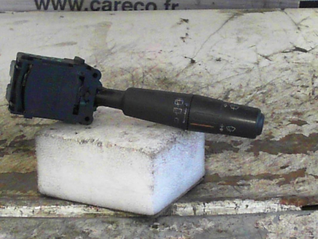 Commodo d'essuie glaces