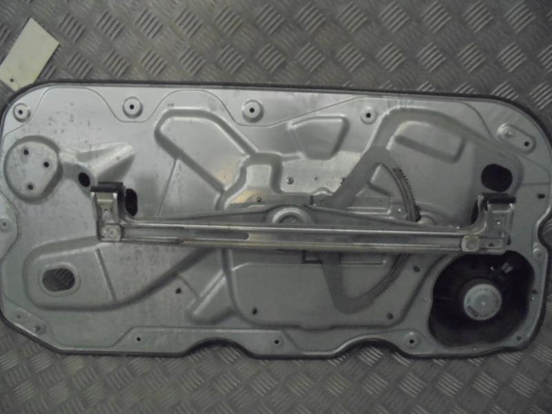 Leve vitre electrique avant droit