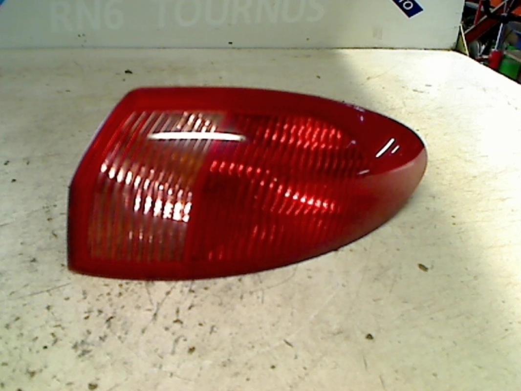 Fanale posteriore principale destro (luci)