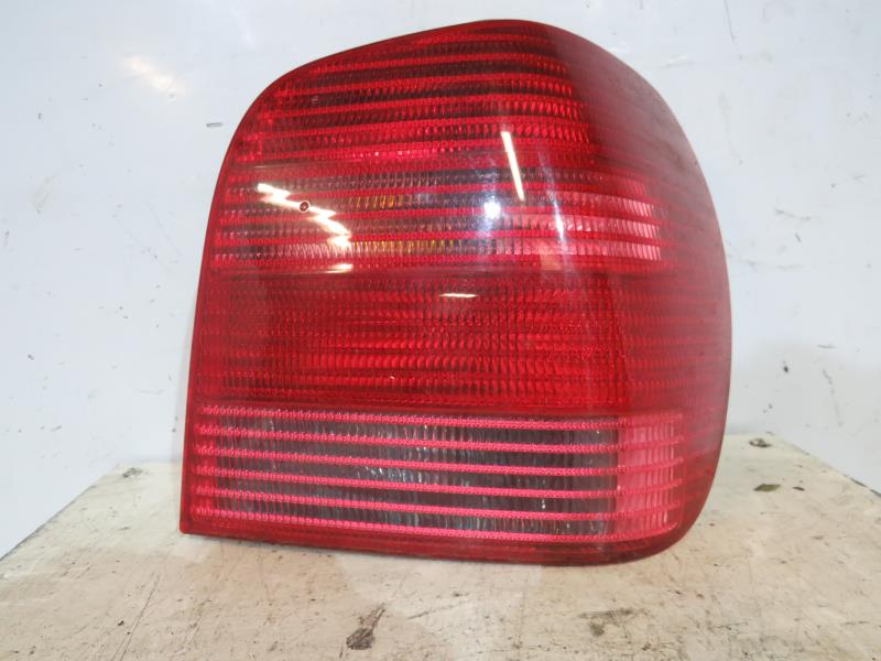 Fanale posteriore principale destro (luci)