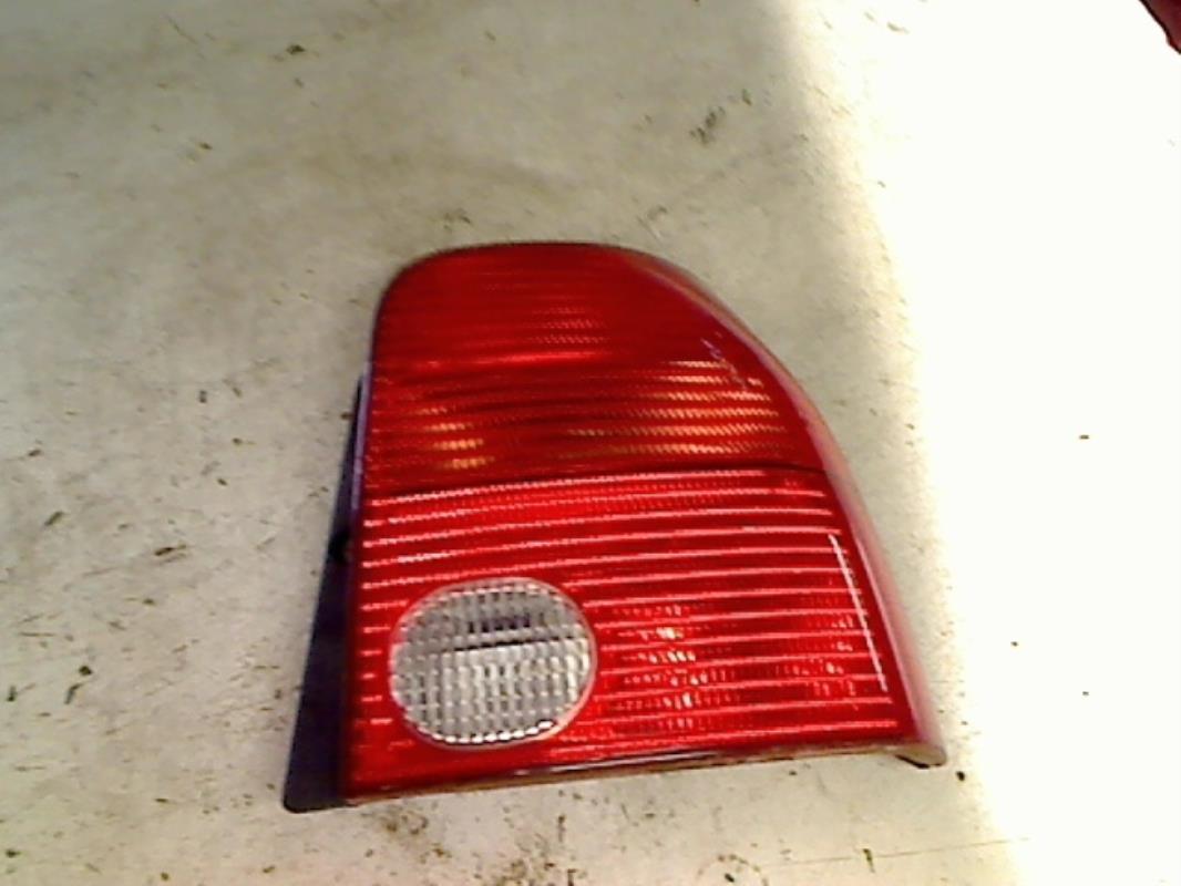 Fanale posteriore principale destro (luci)