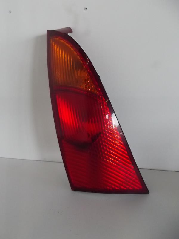 Fanale posteriore principale destro (luci)