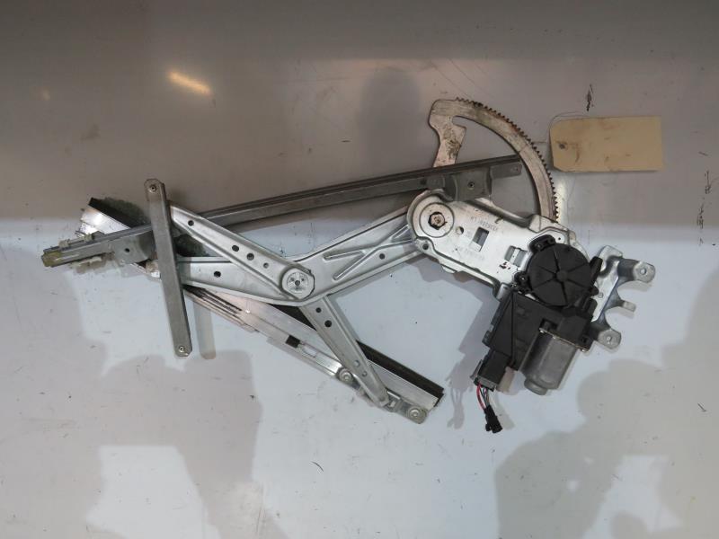 Leve vitre electrique avant gauche