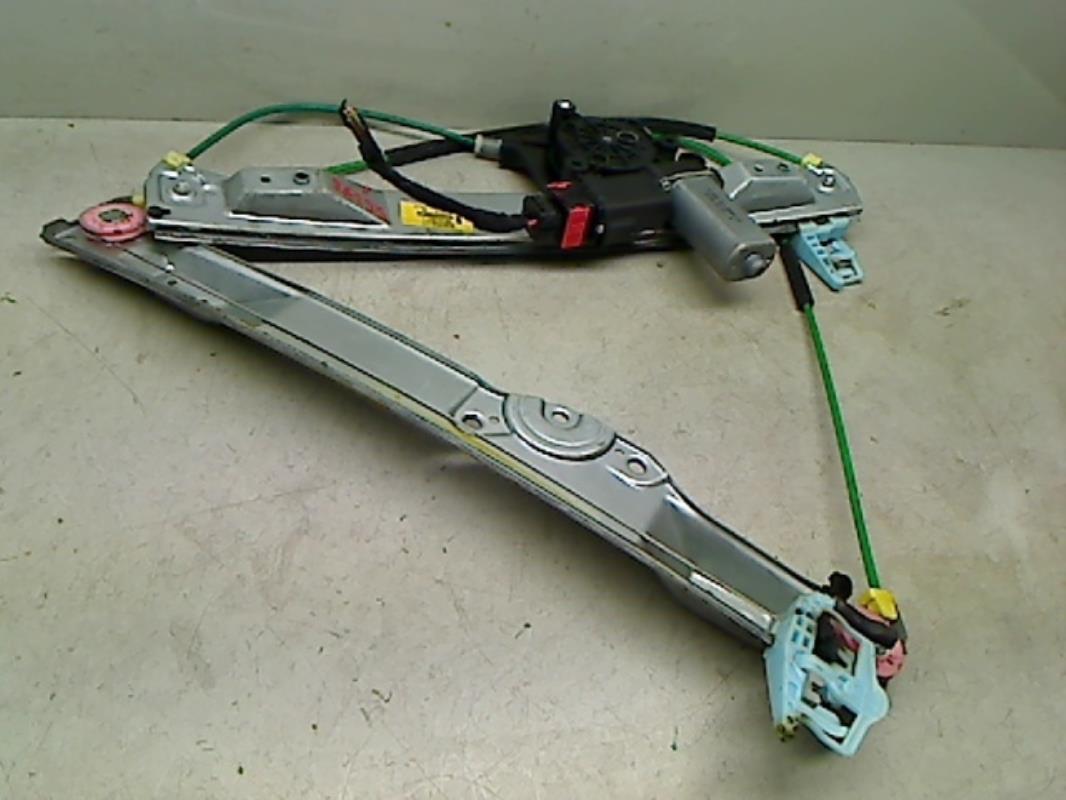 Leve vitre electrique avant gauche