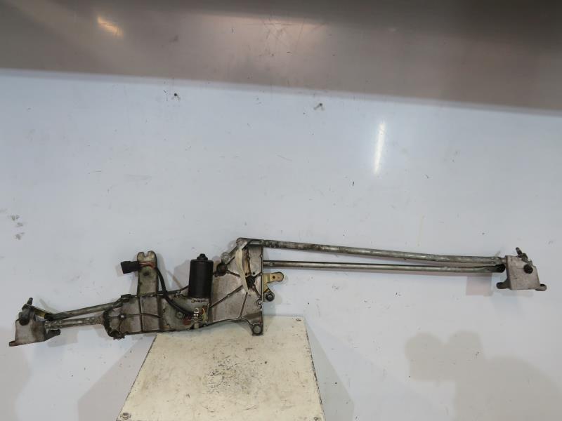 Moteur essuie glace avant