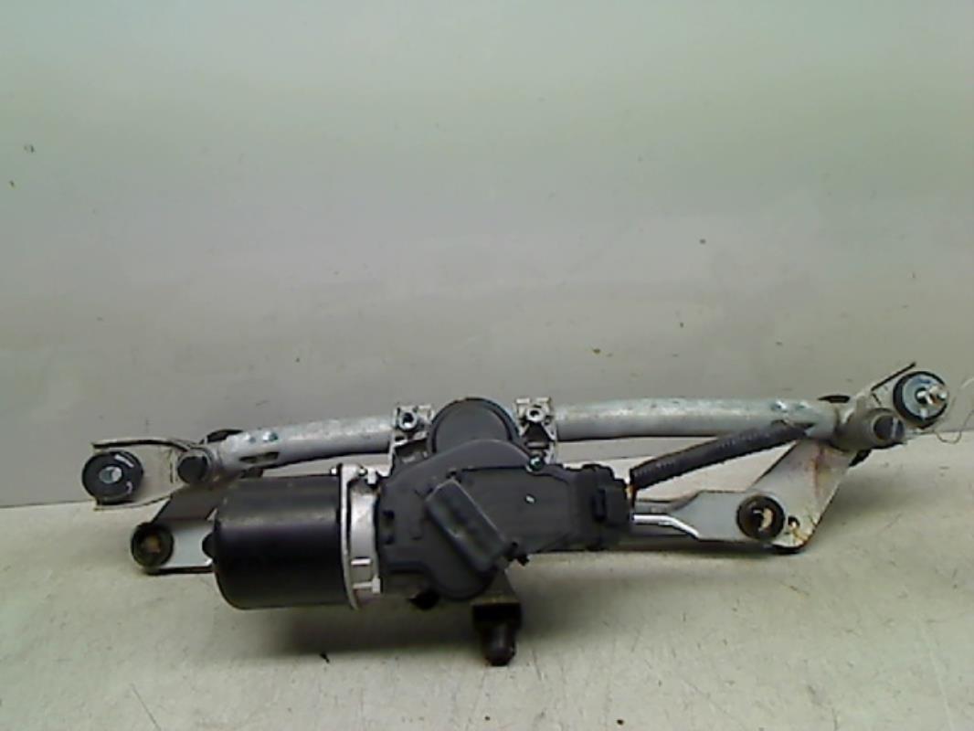 Moteur essuie glace avant