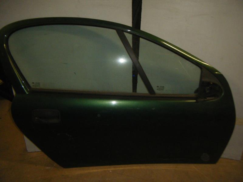 Porte avant droit