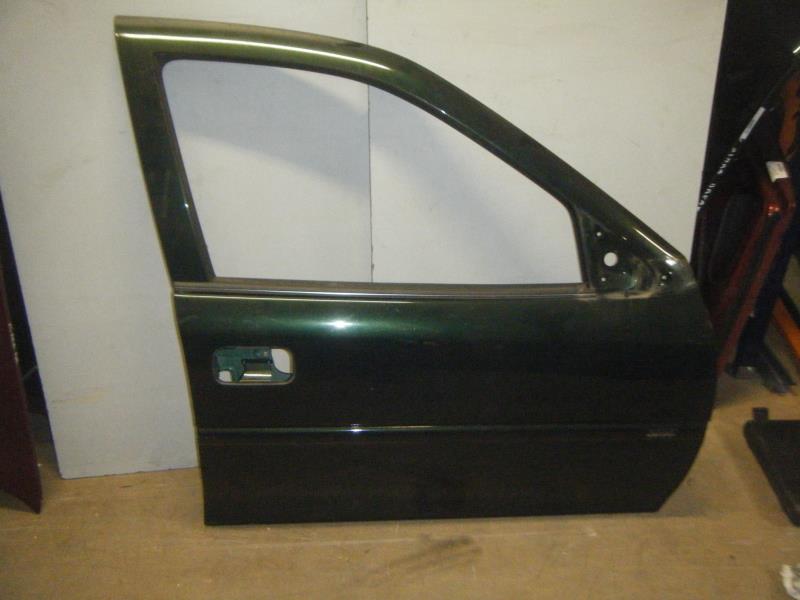 Porte avant droit