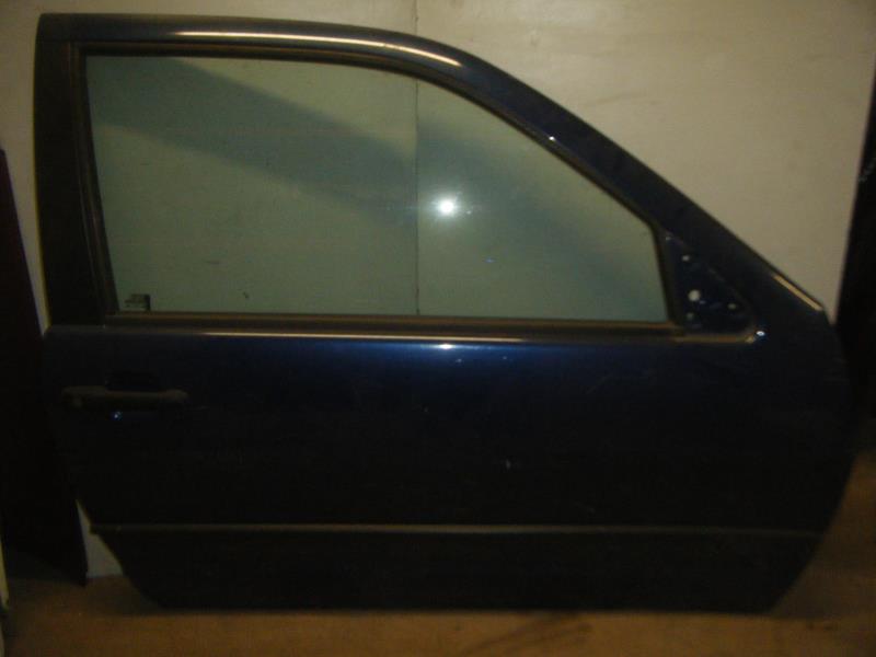 Porte avant droit