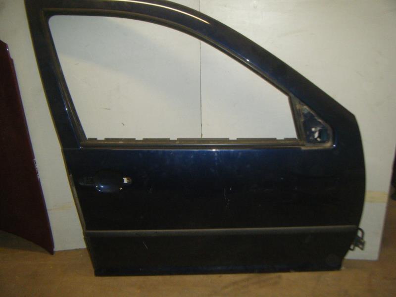Porte avant droit
