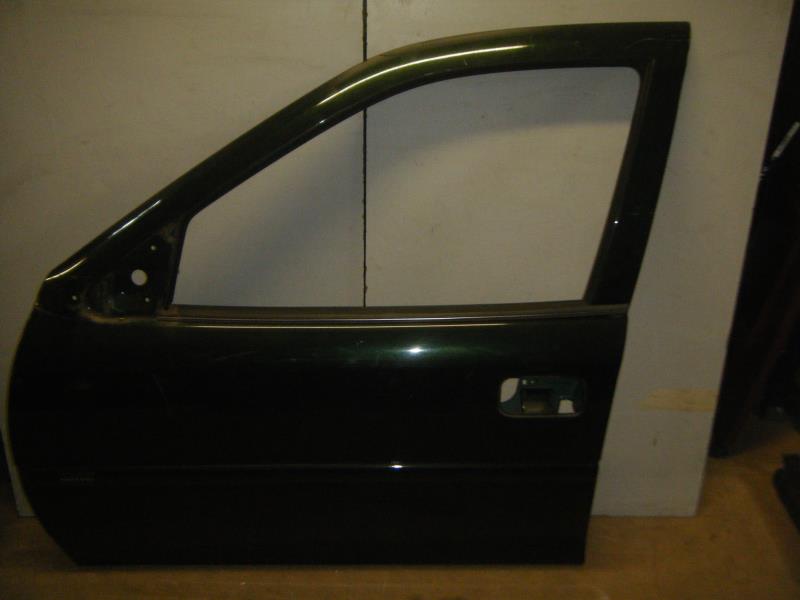 Porte avant gauche