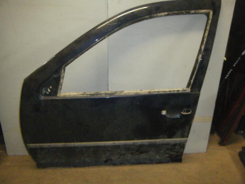 Porte avant gauche