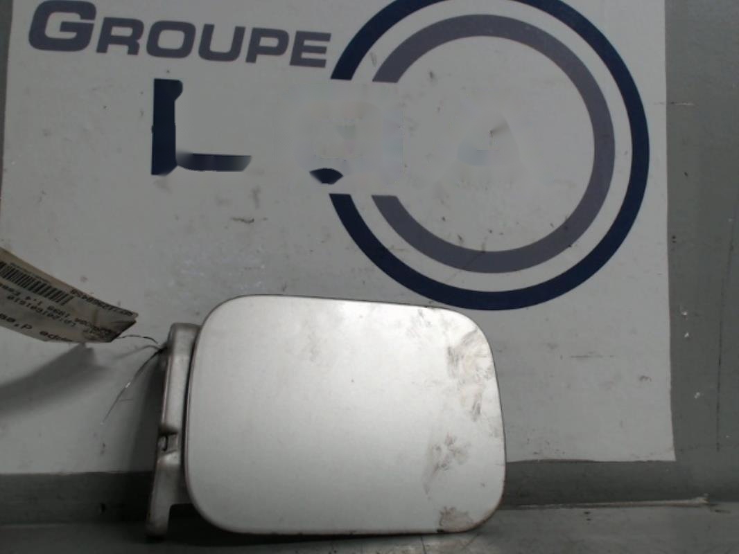 Trappe d'essence
