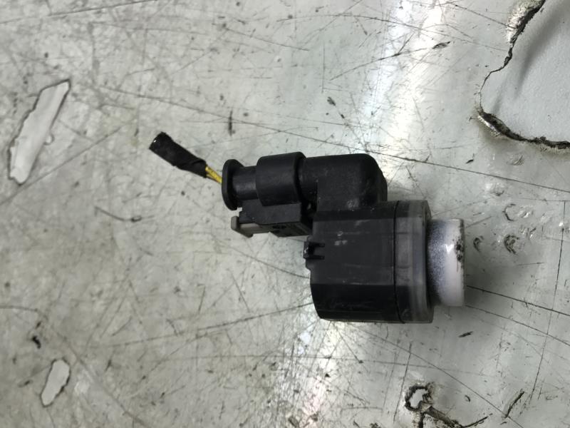 Sensore parcheggio assistito