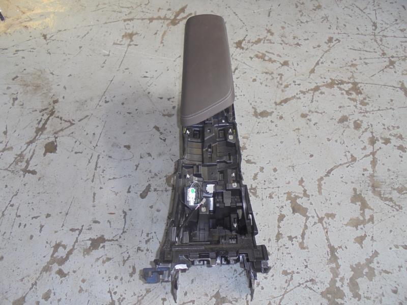 Console central (interieur plastique)