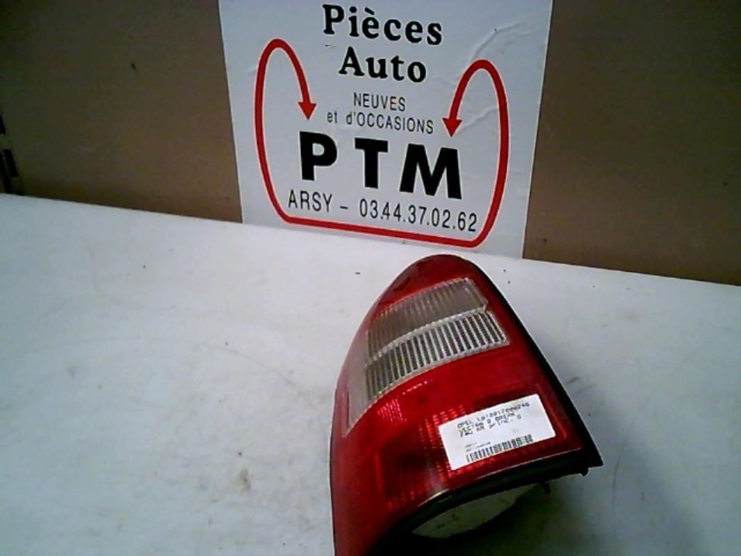 Feu arriere principal gauche (feux)