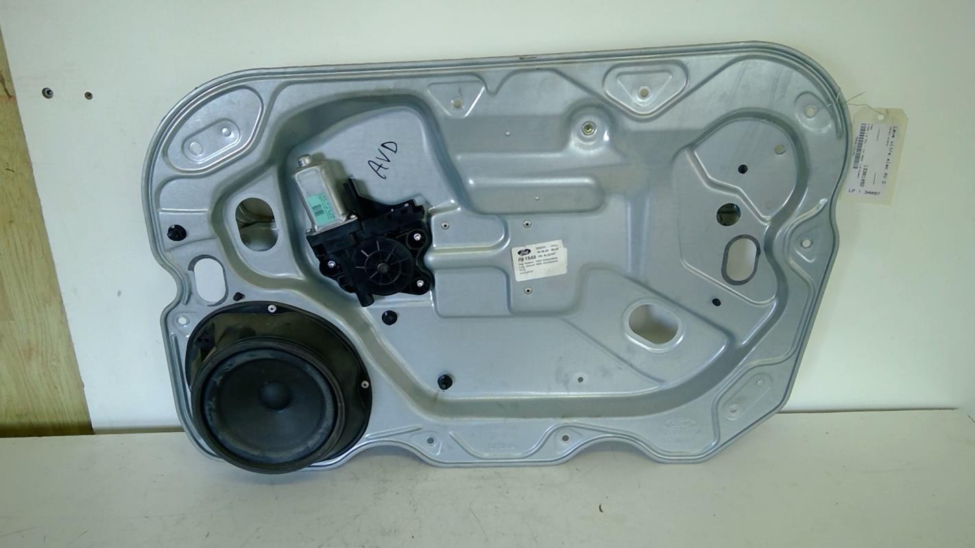 Leve vitre electrique avant droit