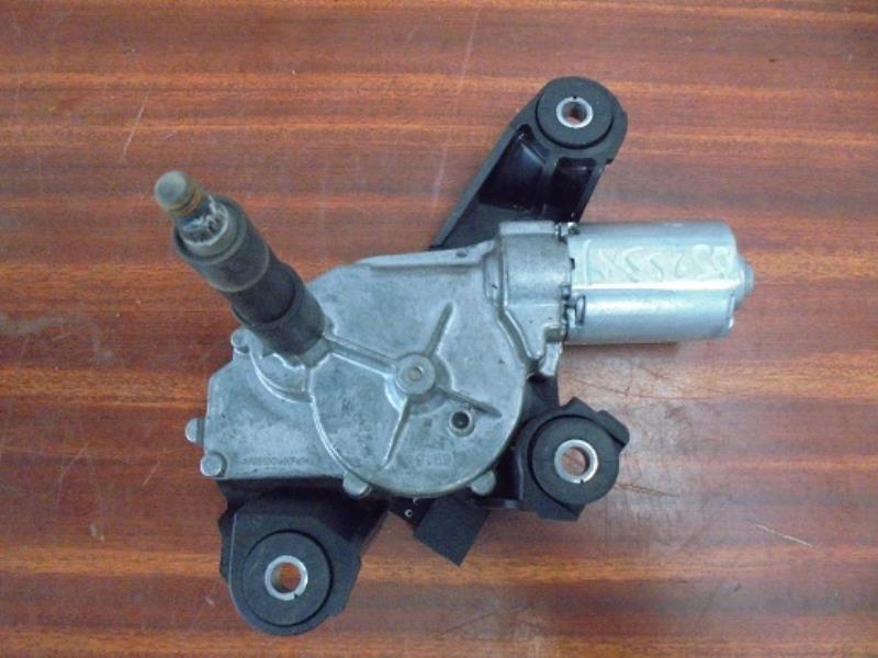 Moteur essuie glace arriere