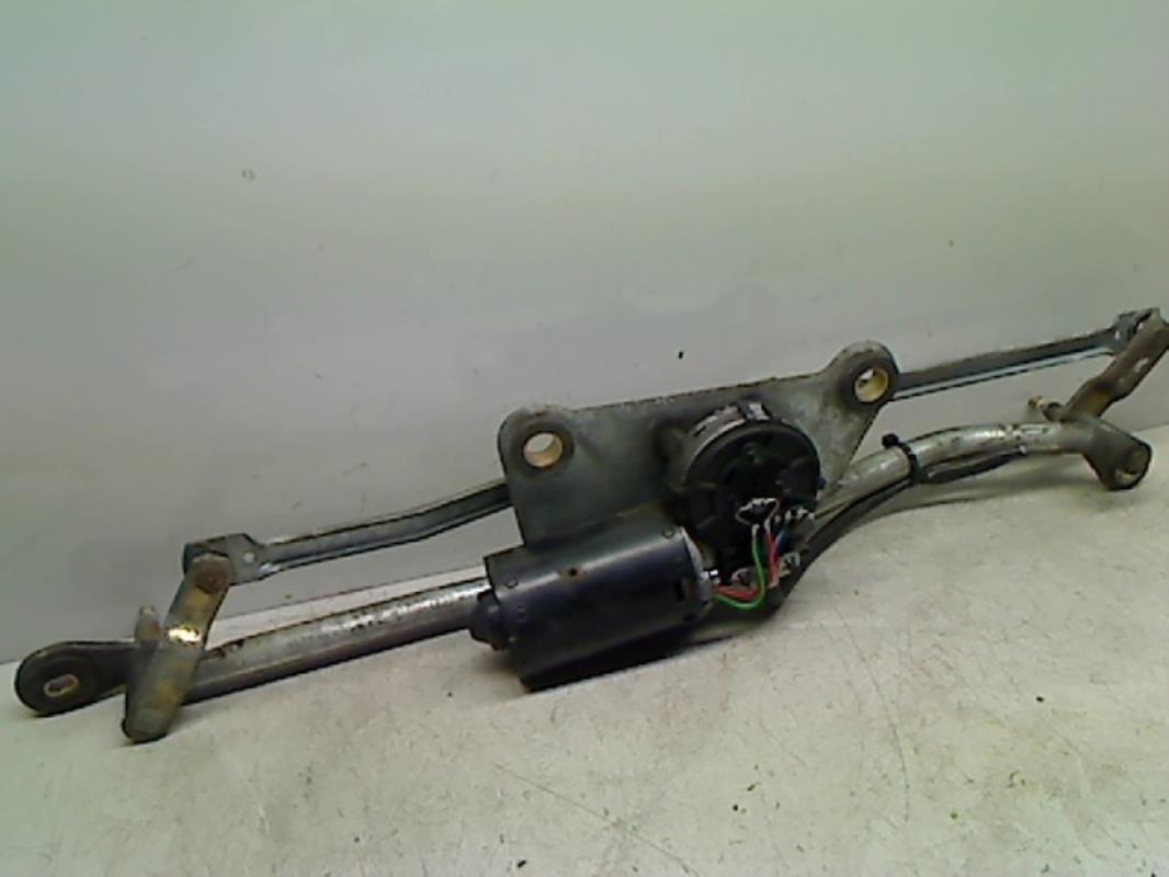 Moteur essuie glace avant